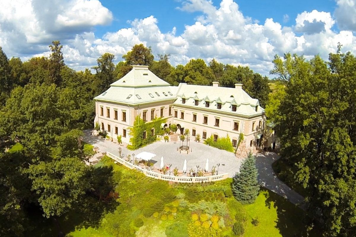 Manor House SPA Pałac Odrowążów: Udpeget som den bedste spa i Polen