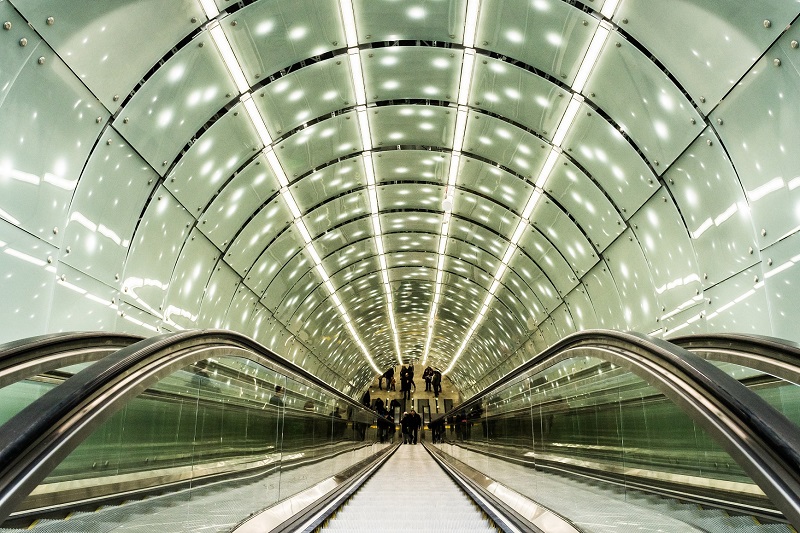 Metro schody fot. Filip Kwiatkowski