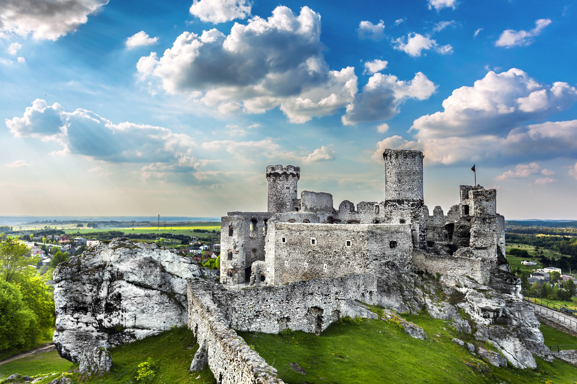 Ogrodzieniec – echo’s van zijn oude glorie 