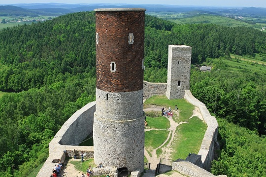 Chęciny – ruïnes van een grote geschiedenis