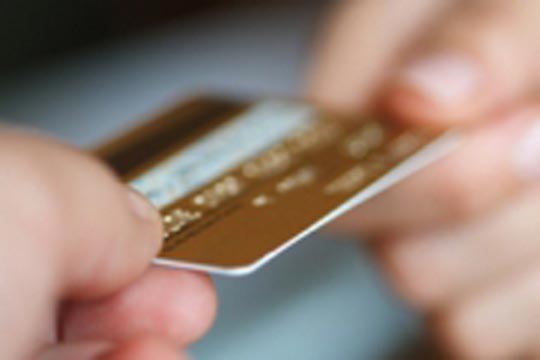 Att betala med kreditkort